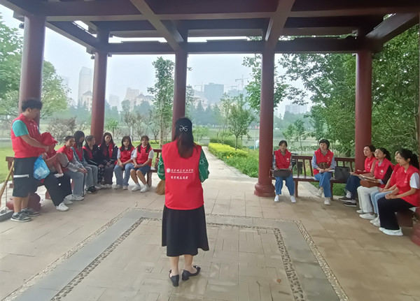 1652325306490609.jpg F07936193EC81B330C90B9884BD73AA1.jpg